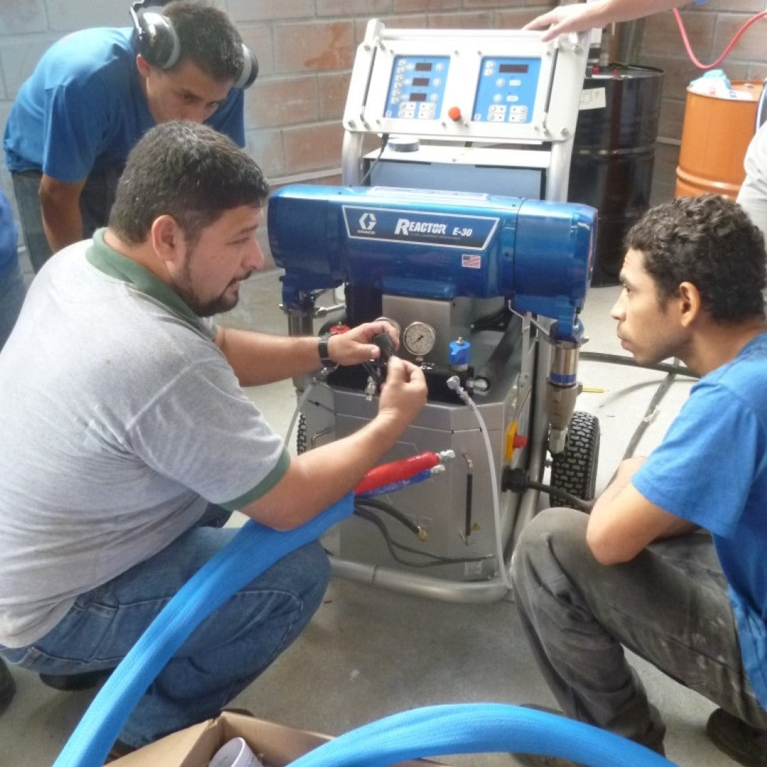 Instalación de Equipos de Aplicación de Poliuretano: Spray o Inyección